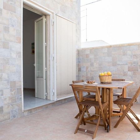 Ferienwohnung Elisena Torre Lapillo Exterior foto