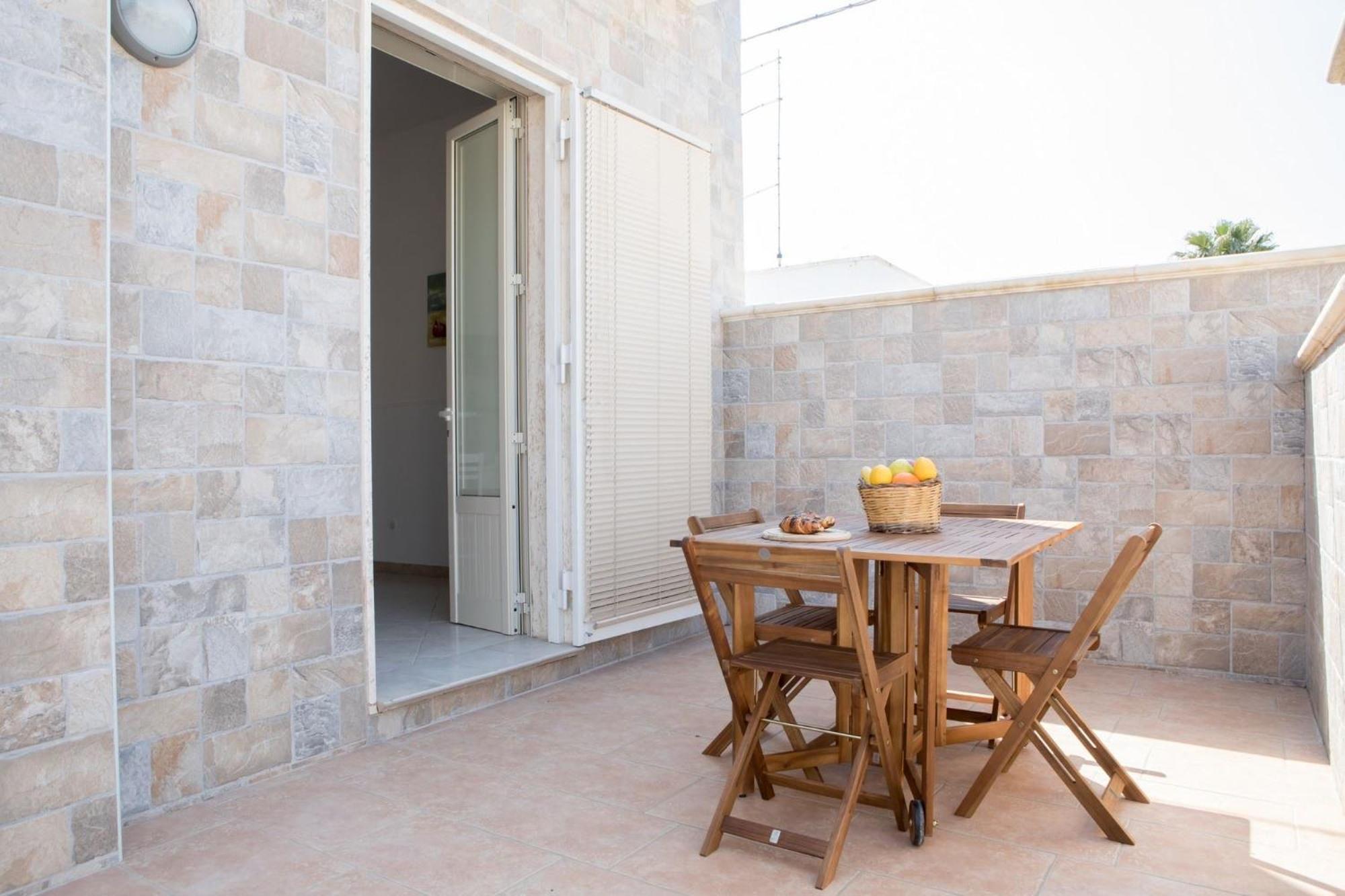 Ferienwohnung Elisena Torre Lapillo Exterior foto